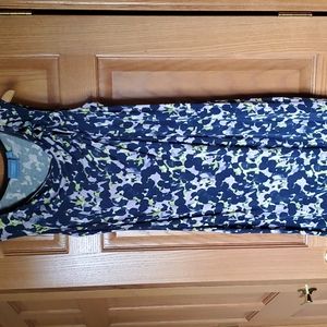 Dress, Simply Vera Wang, rayon and spandex.